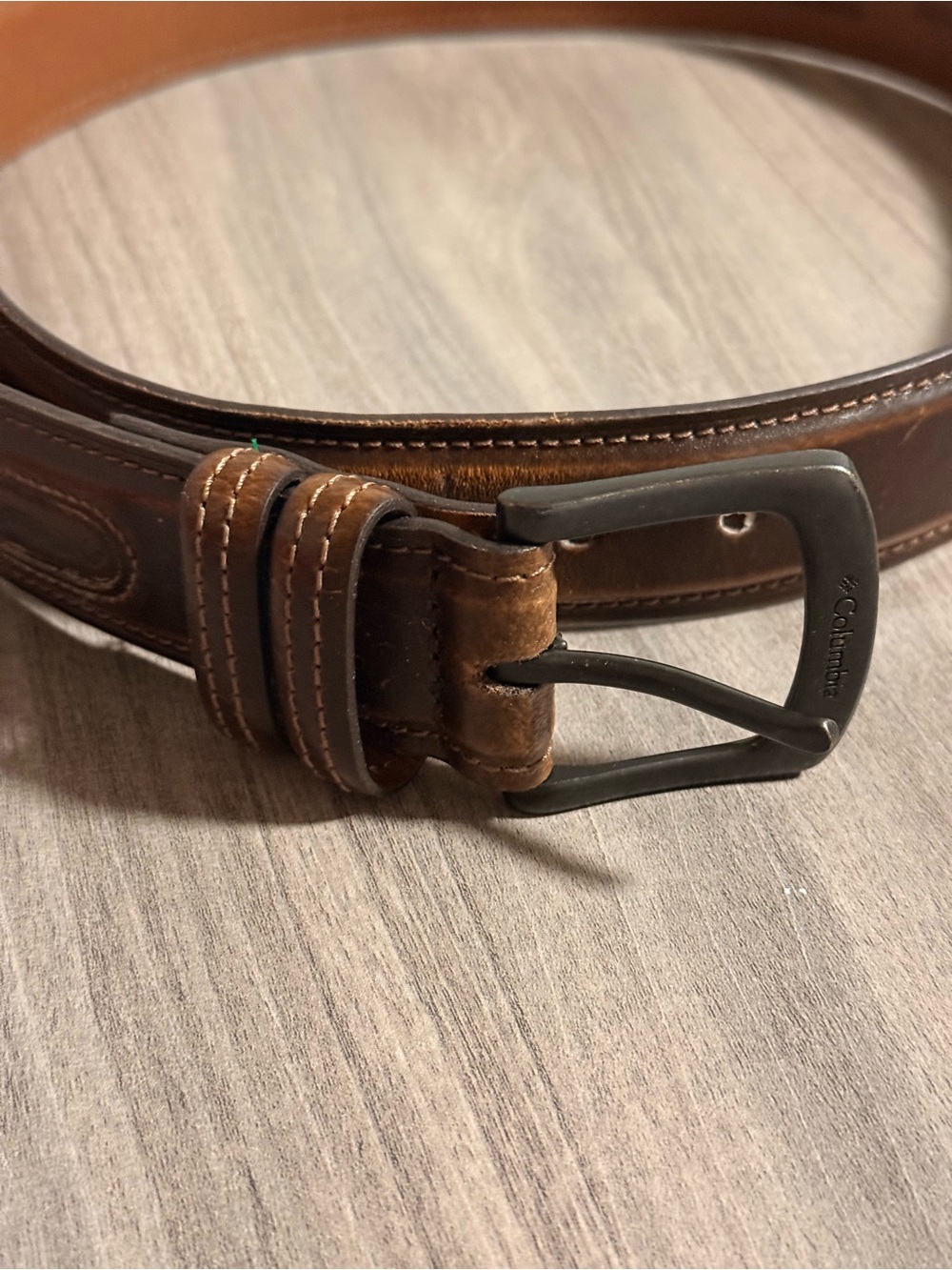 Columbia Men's Dark Brown Leather Belt with Metal Buckle
